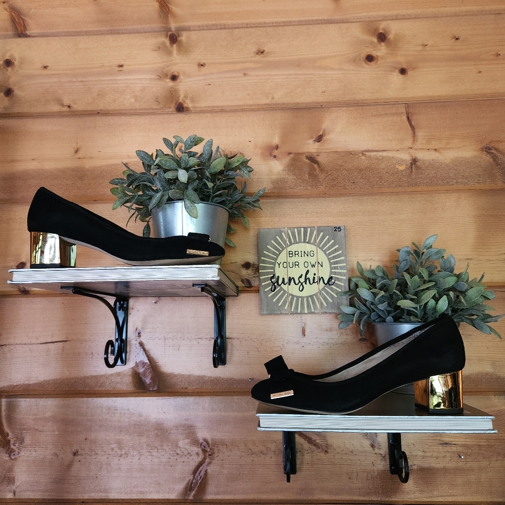 Michael Kors Kiera Mid Pump Gold‎ Metallic Heels Black Suede Leather Bow Sz 7.5M